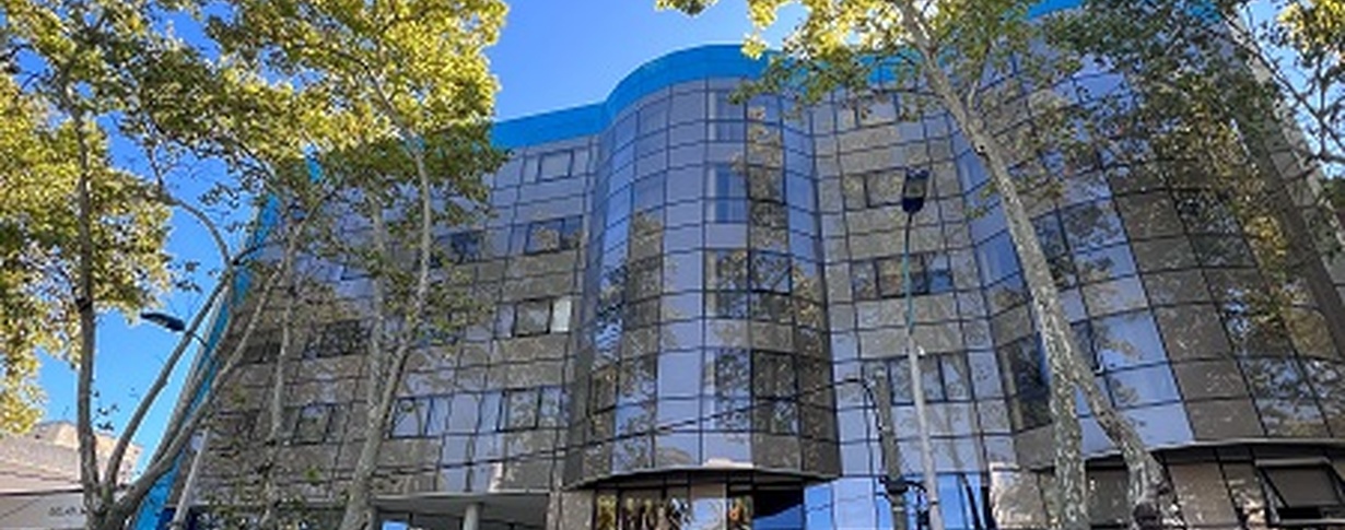 Regency Way Montevideo Hotel